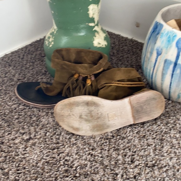 Free People ankle moccasins - Picture 3 of 4